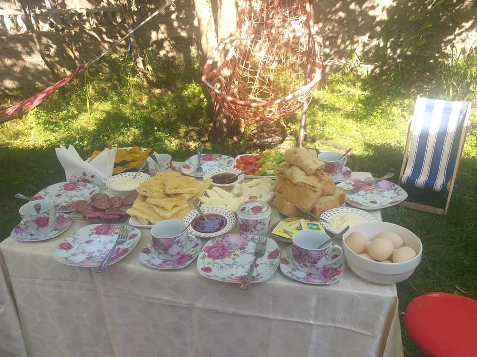 Guest House Chveni Ezo Khulo Экстерьер фото