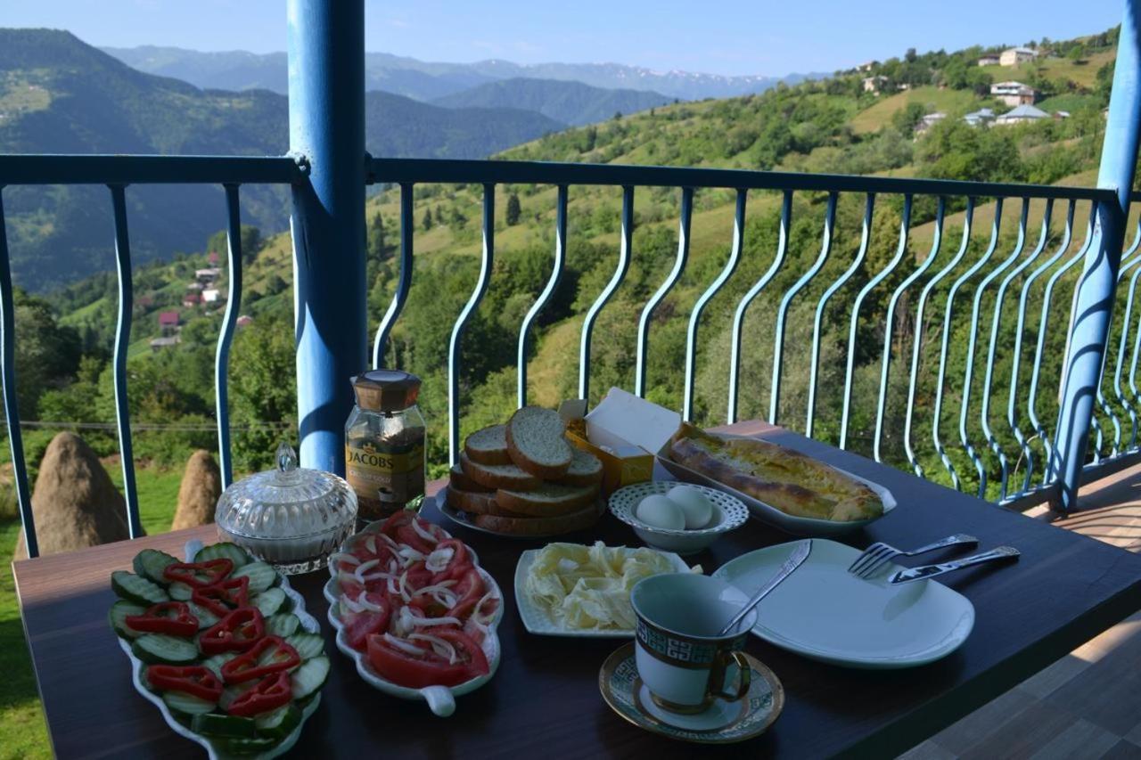 Guest House Chveni Ezo Khulo Экстерьер фото